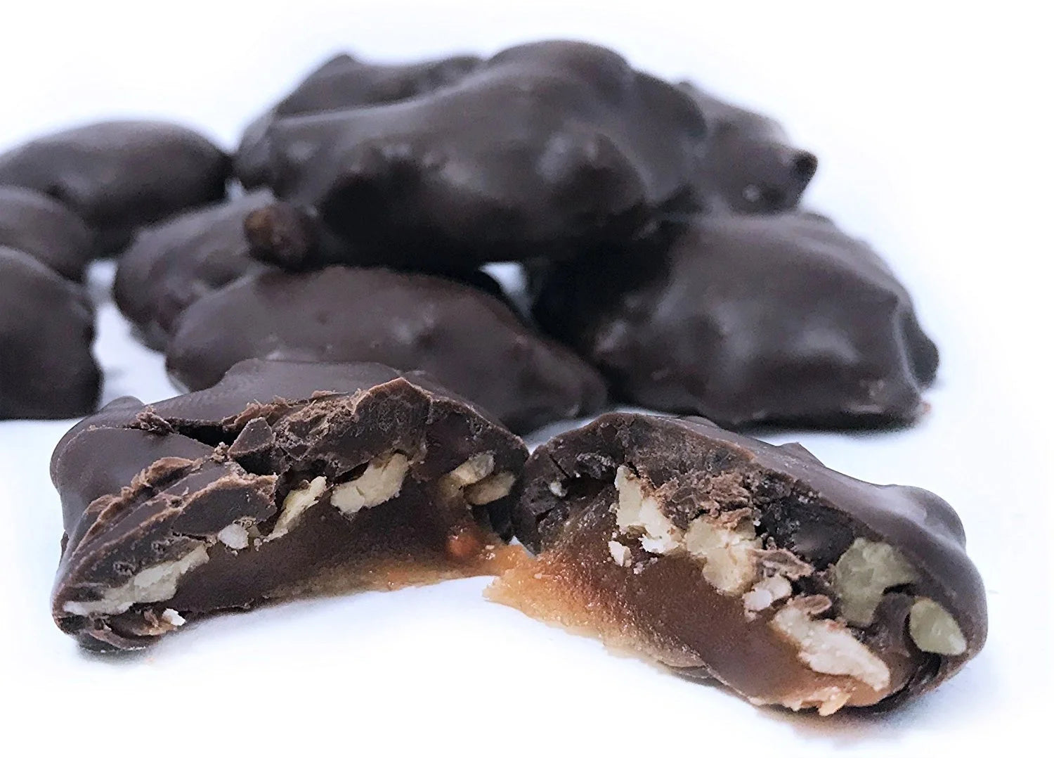 Pecan Caramel Clusters with Dark Chocolate, 5 lbs L501905