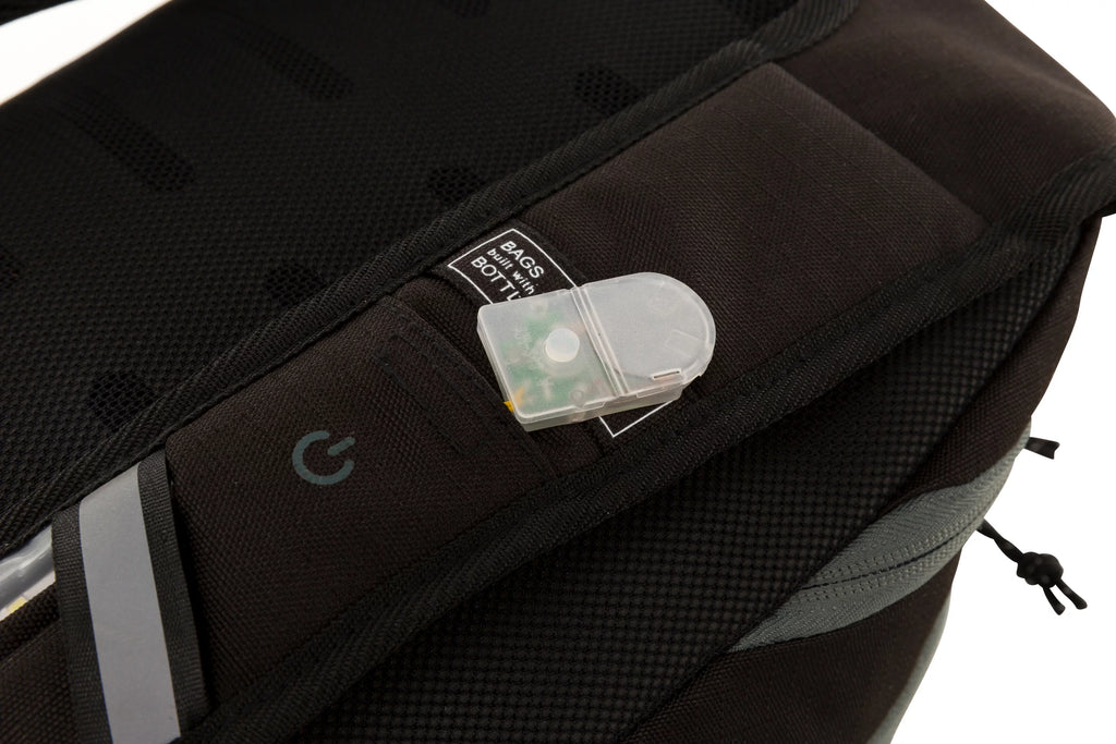 Hydration Backpack with 2 L Reservoir, Black S5129