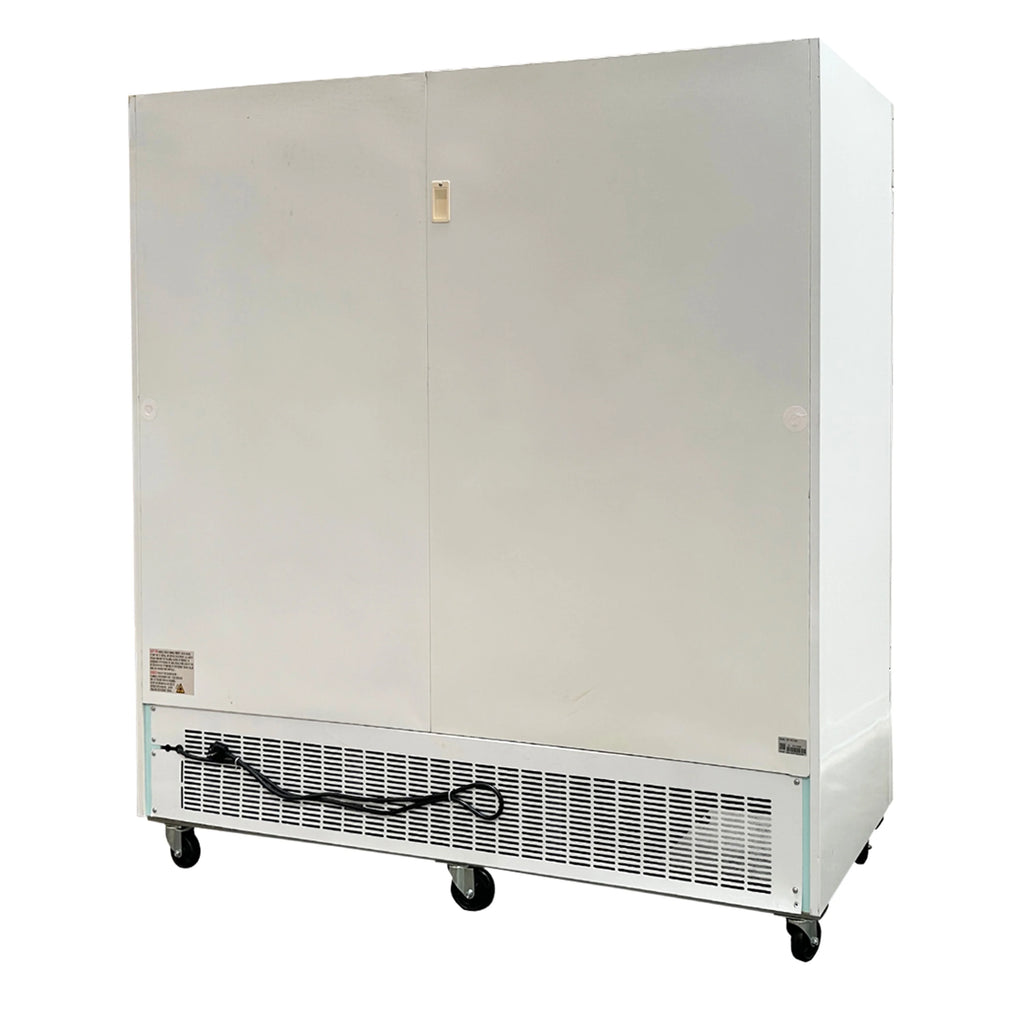 Three Glass Door Merchandiser Cooler Commercial Refrigerator, 53 Cu. ft. O498