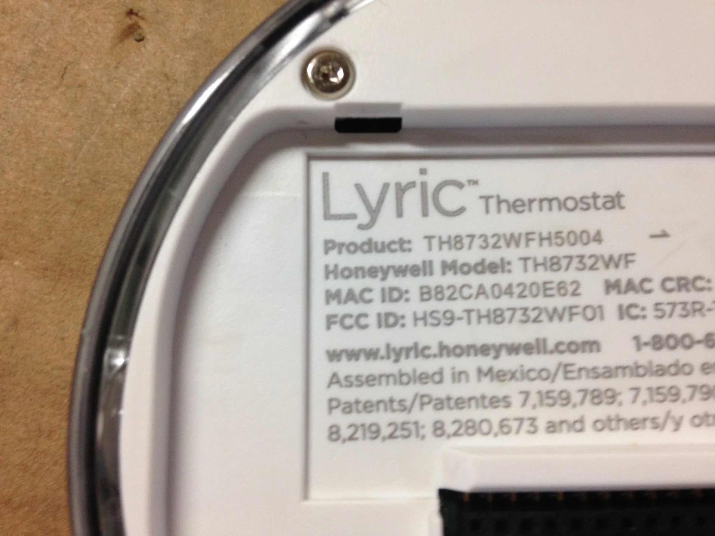 Smart Round WiFi Programmable Thermostat W4349