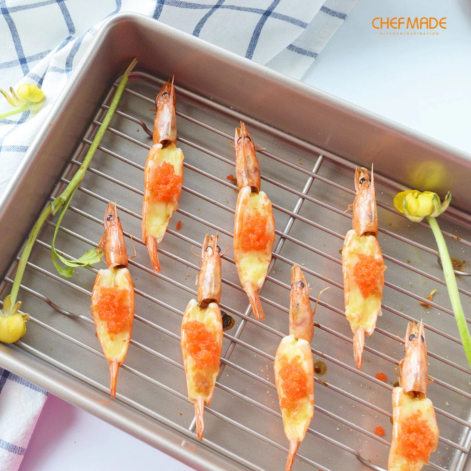 Non-Stick 13-Inch Roasting Pan with Cooling Rack R22292