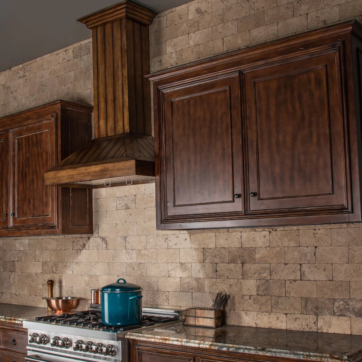 Wall Mount Range Hood with 760 CFM Motor V309