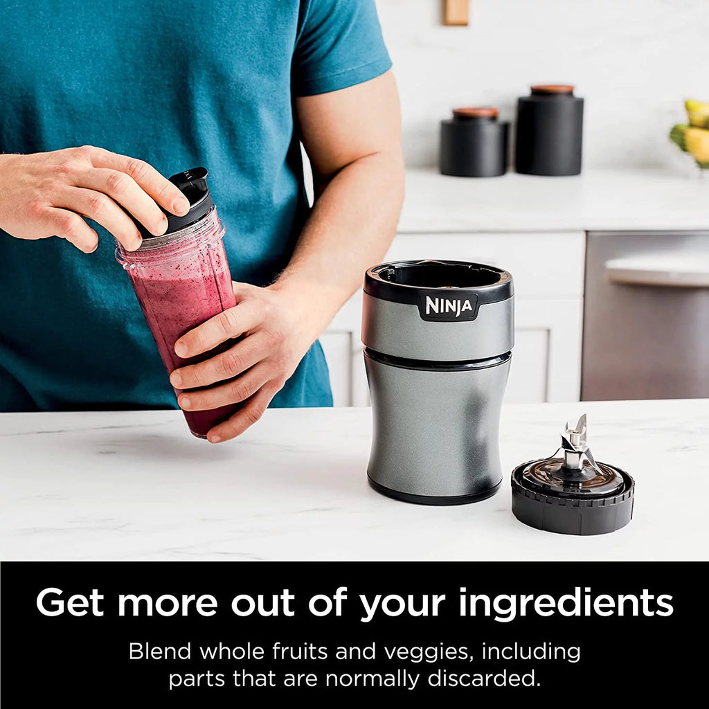 Compact Personal Blender, 900W Motor, Silver L666886