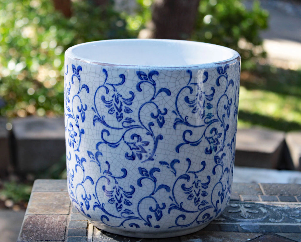 Blue and white ceramic cylindrical garden planter with vine pattern L9580