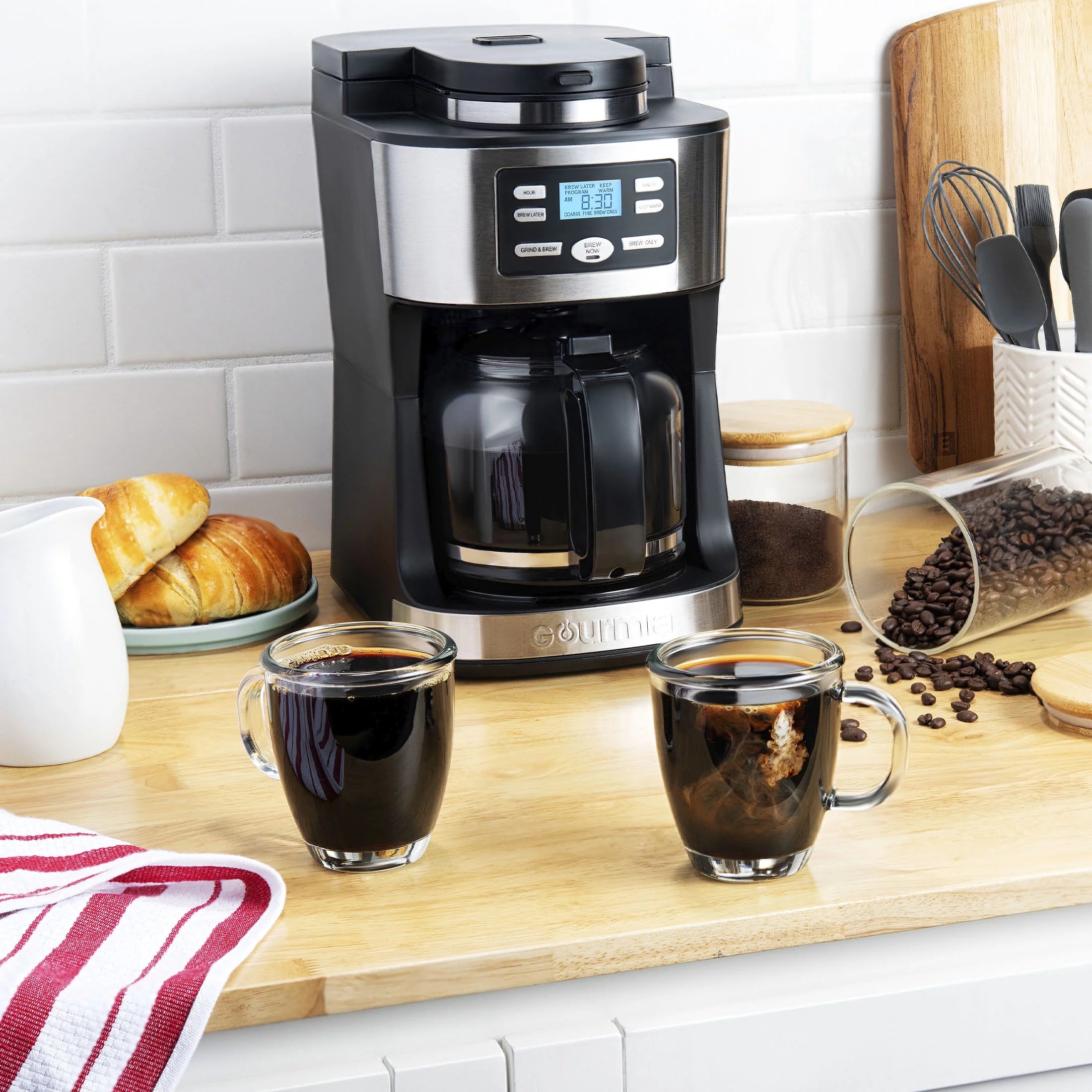 12-Cup Coffee Maker with Integrated Grinder, Black L858
