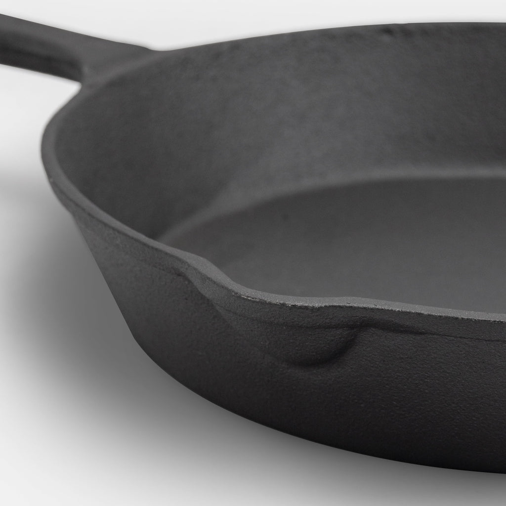 Cast Iron Skillet Set, 3-Piece H916