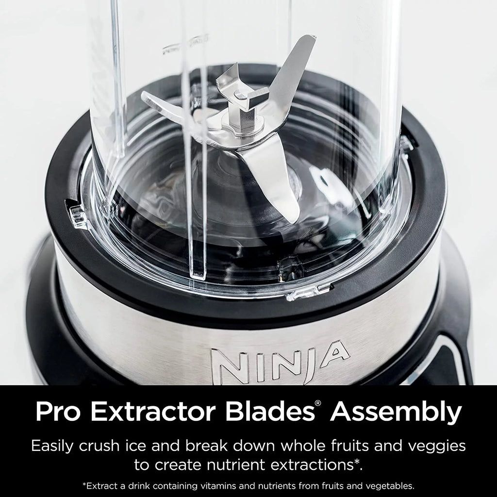 Compact Personal Blender, 900W Motor, Silver L666886