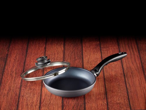 8 Inch Nonstick Frying Pan with Lid, Oven Safe Skillet U212