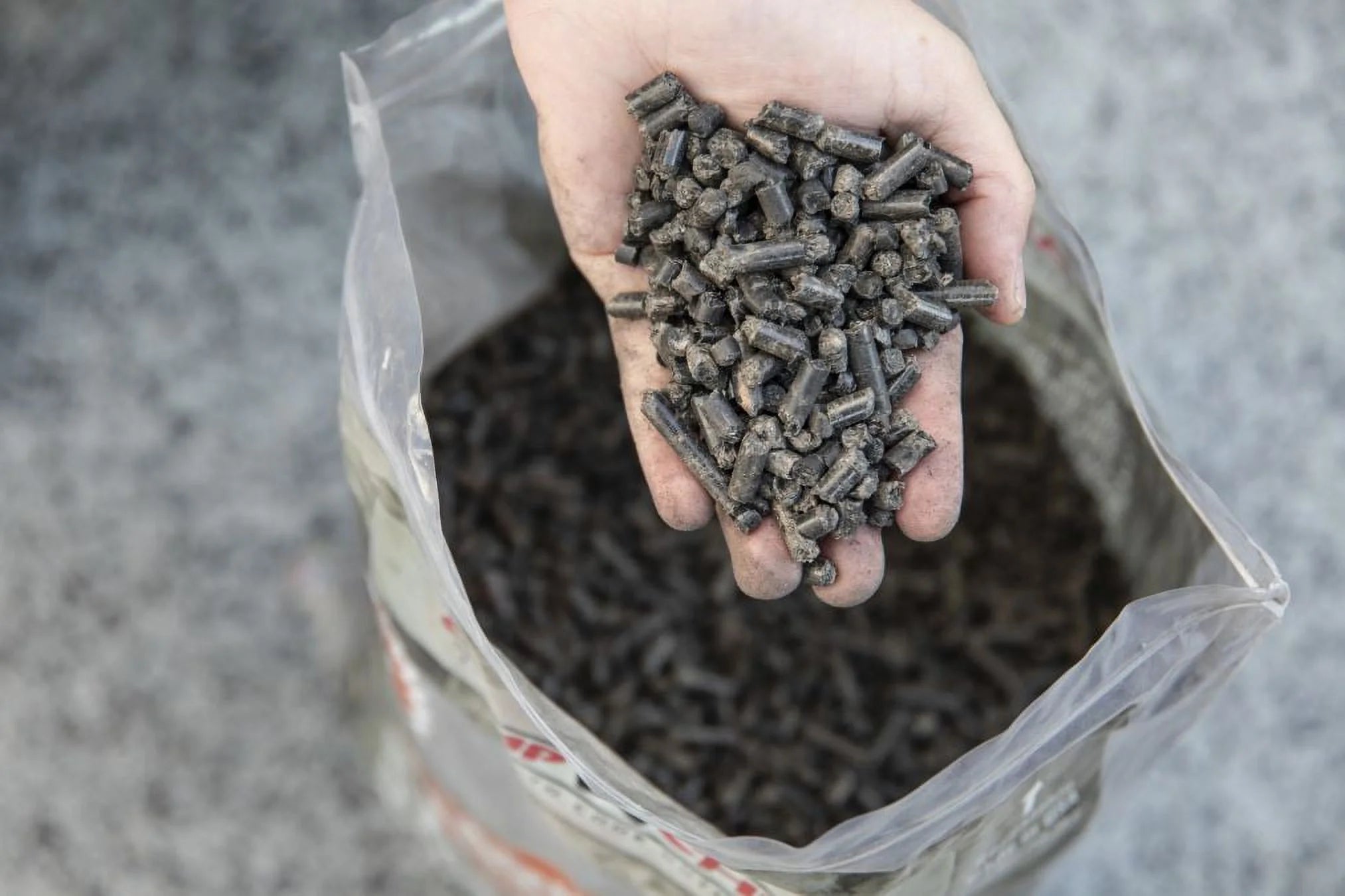 Charcoal Cherry Blend Pellets (20 lbs) F946401