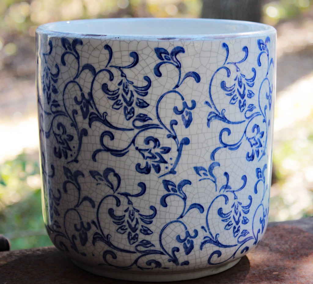 Blue and white ceramic cylindrical garden planter with vine pattern L9580