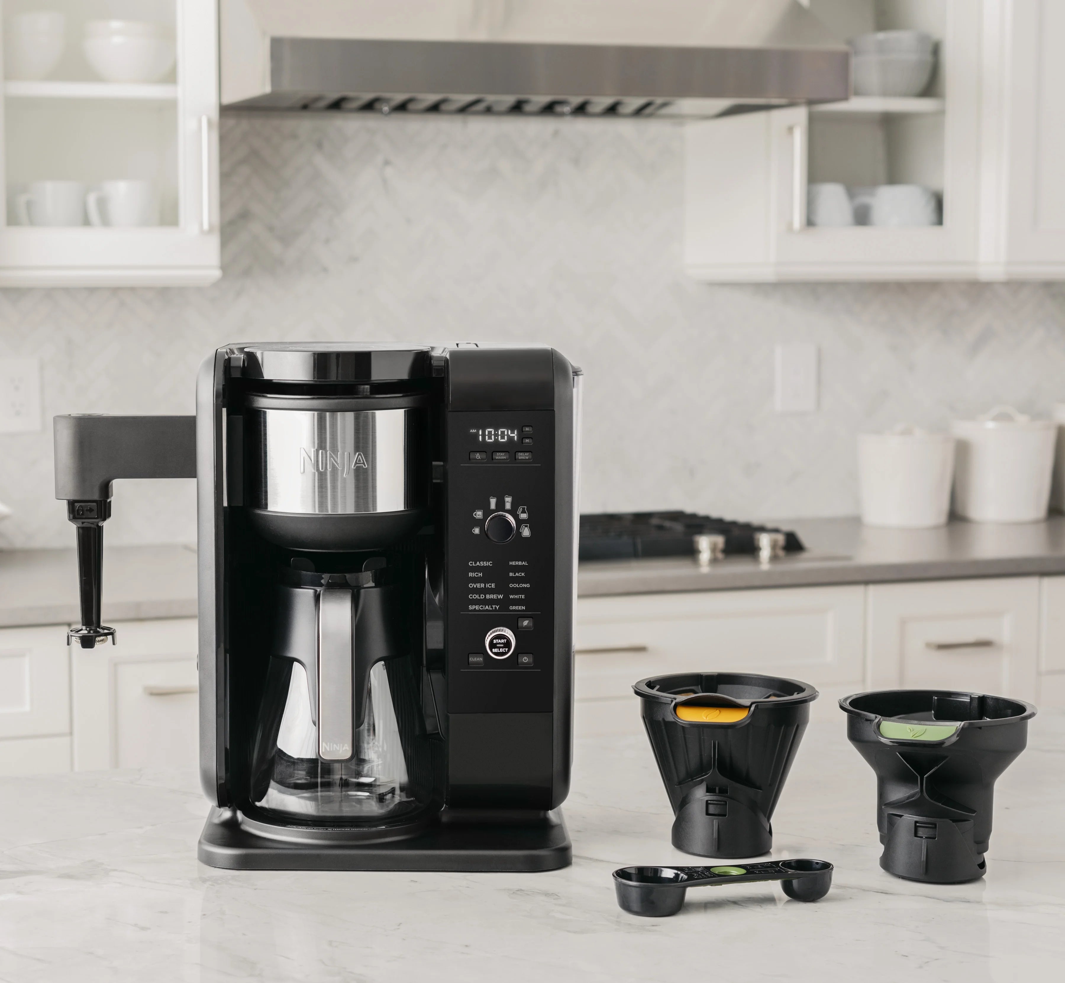 Hot & Cold Brewed Coffee Maker B576