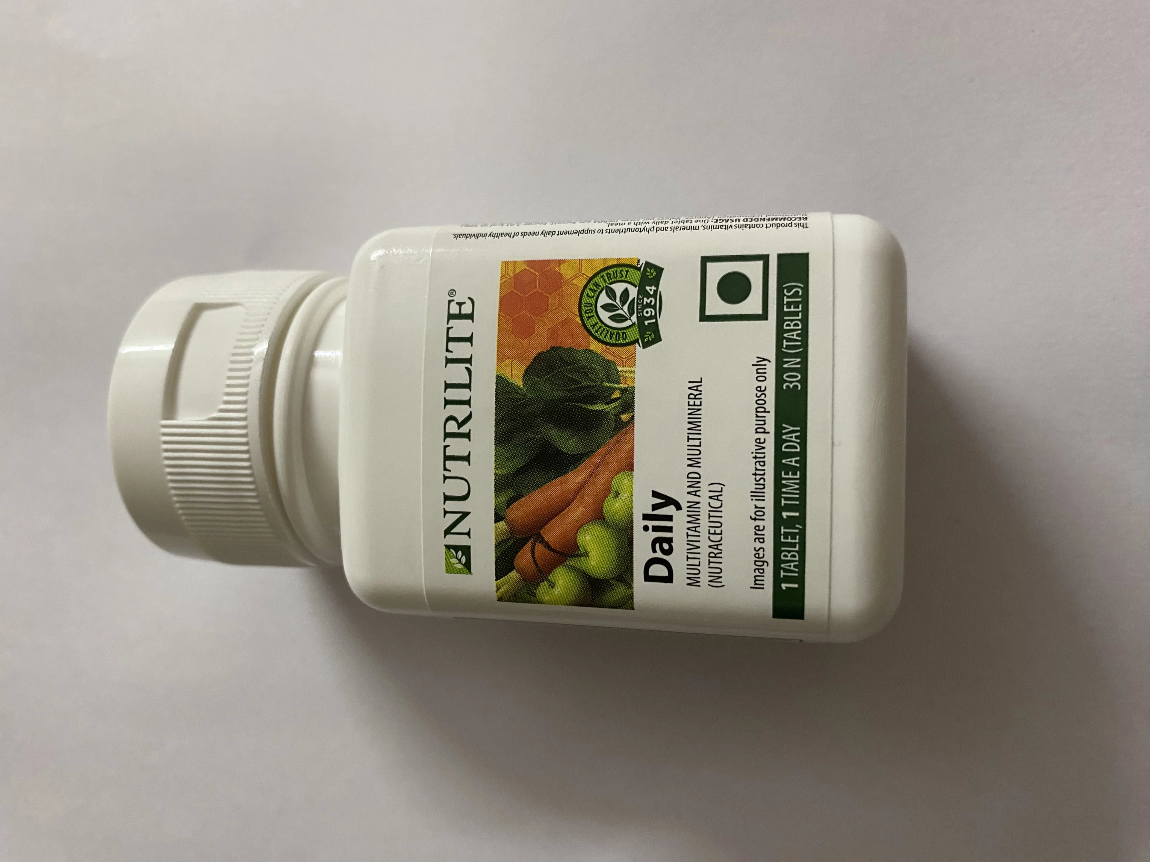 amway daily multi vitamins tablets 30 count