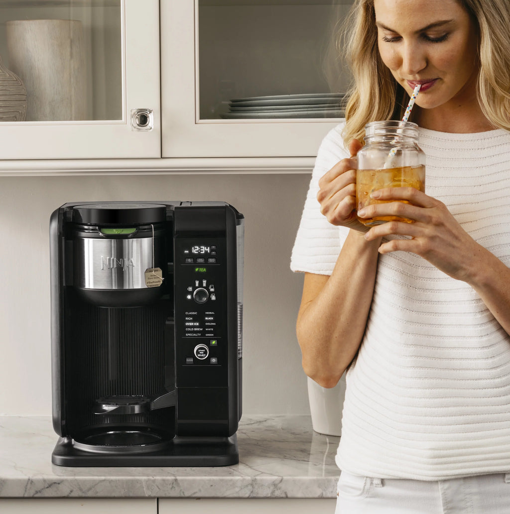 Hot & Cold Brewed Coffee Maker B576