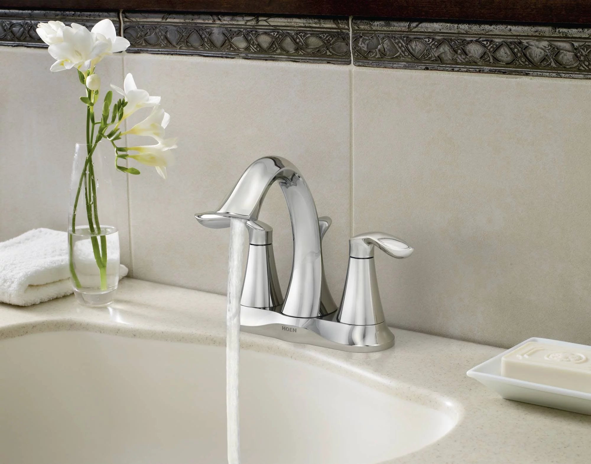Centerset Bathroom Sink Faucet H44343