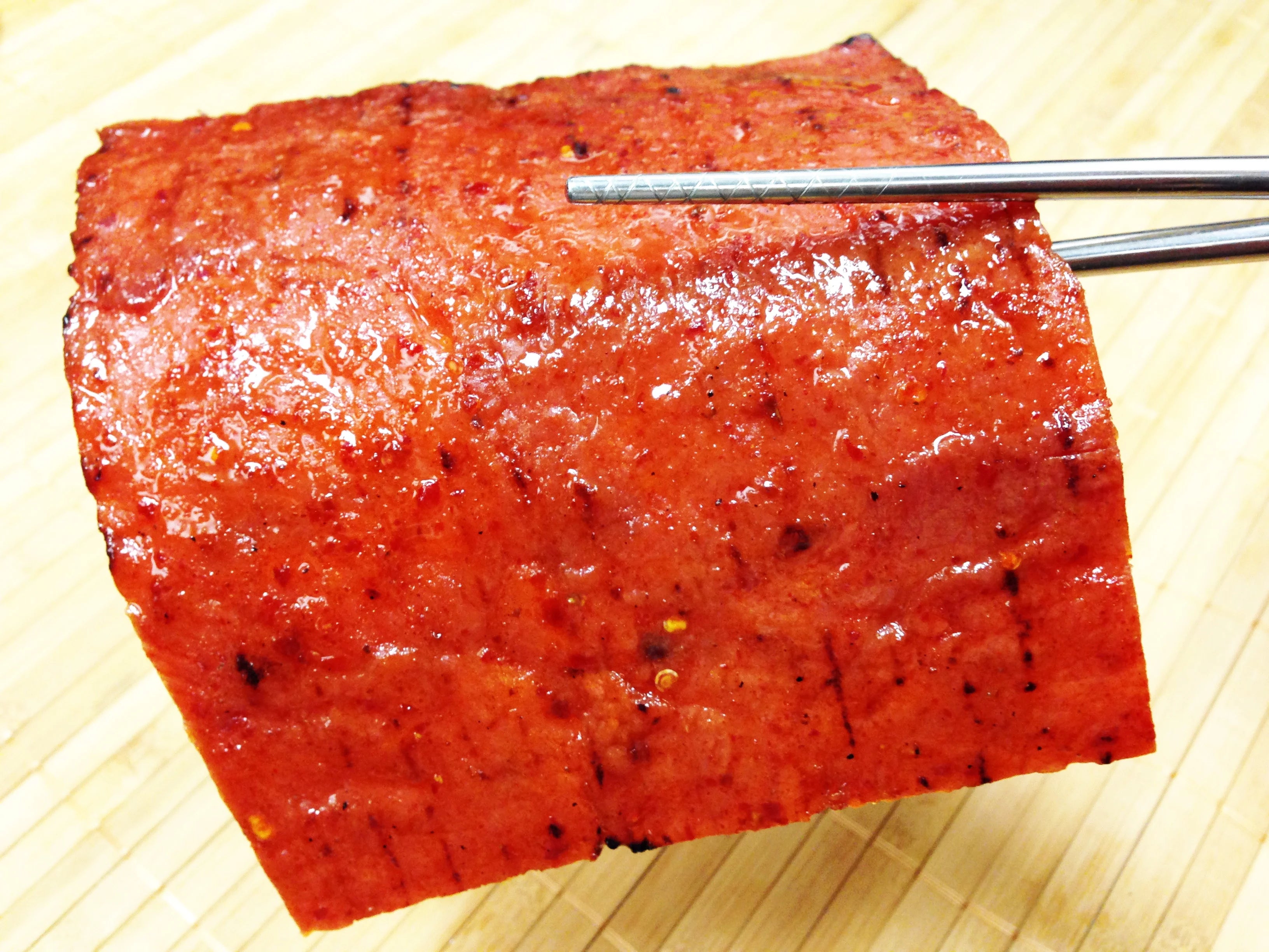 Fire-Grilled Pork Jerky, Spicy, 8 oz V937652