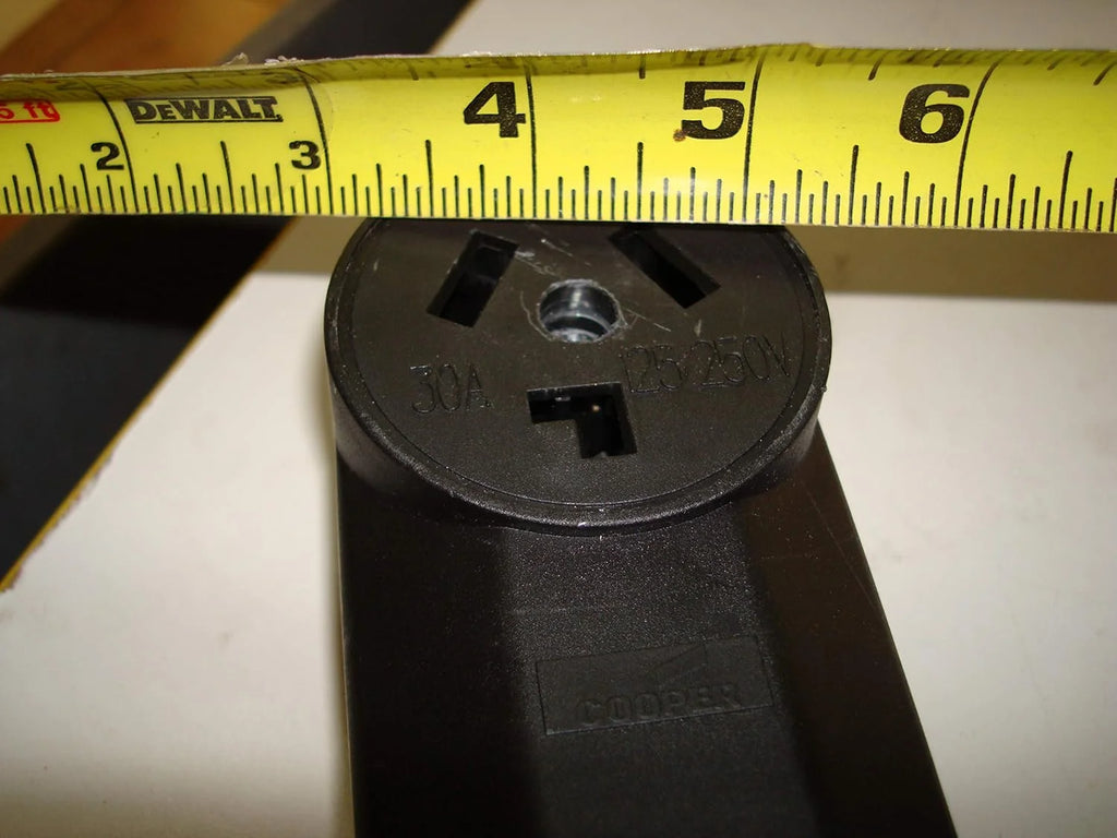 NEMA 10-30R Dryer Adapter Cord, 3-Pin Plug to 3-Prong Receptacle P123662
