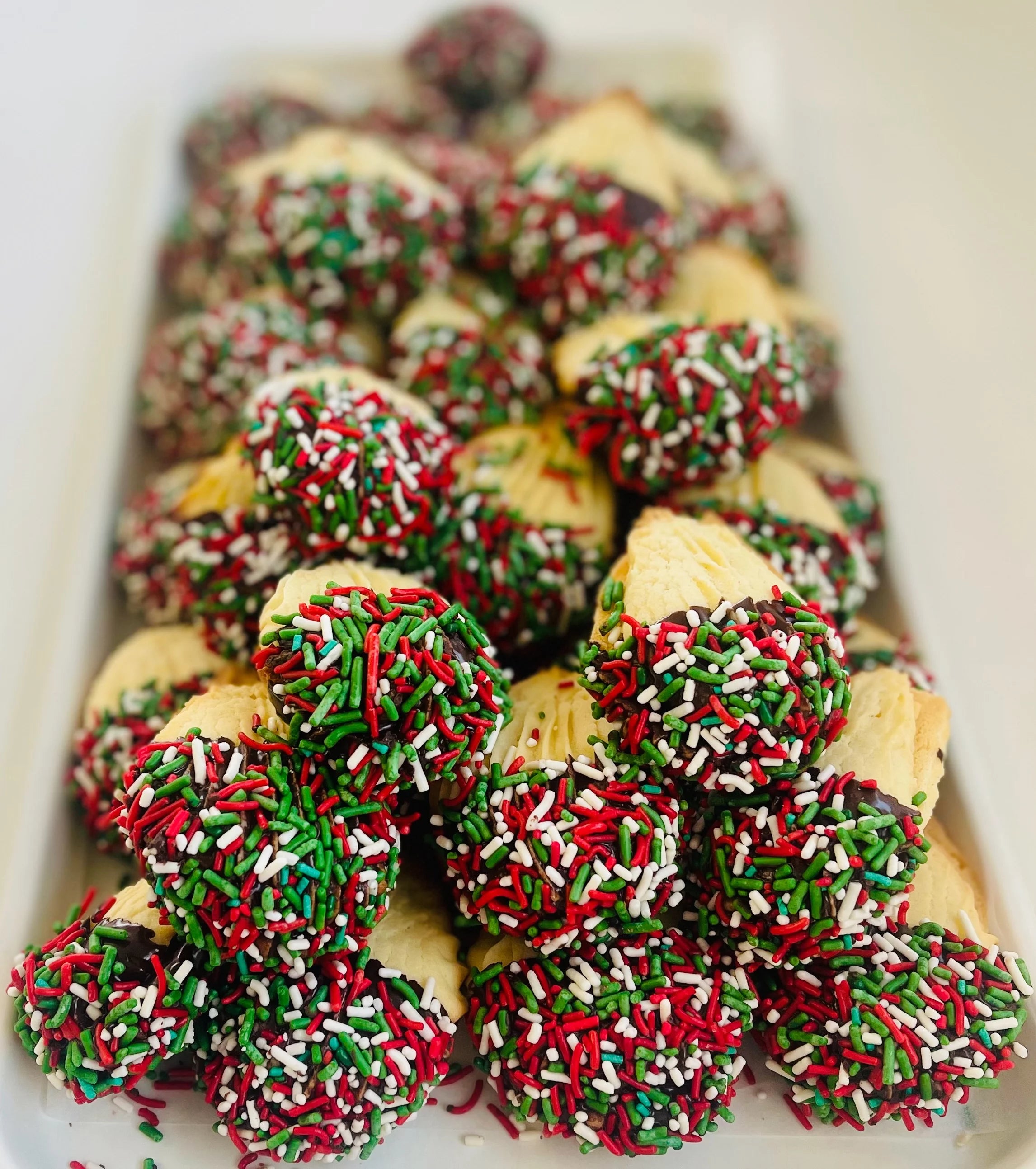 Gourmet New York Bakery Fresh Italian Shell Sandwich Cookies by The Pastry Corner
